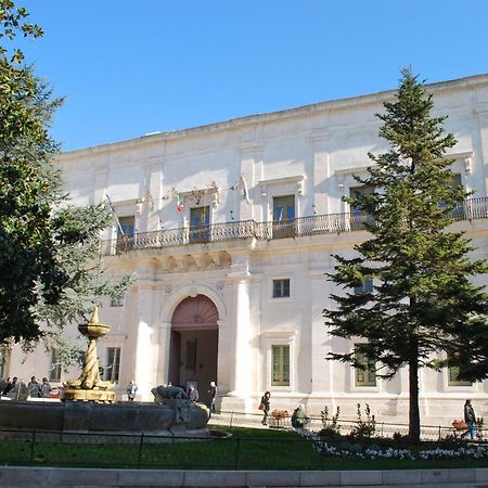 Apartmán Dimora Piazza Roma Martina Franca Exteriér fotografie